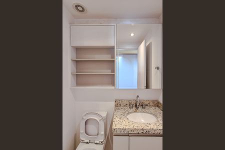 Apartamento para alugar com 74m², 2 quartos e 2 vagasBanheiro