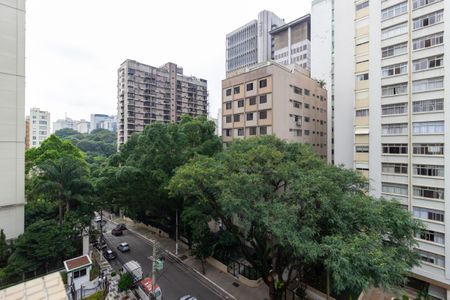 Apartamento para alugar com 175m², 2 quartos e 1 vaga Apartamento para alugar com 175m², 2 quartos e 1 vagaVista/Varanda da Suíte