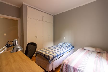 Apartamento para alugar com 175m², 2 quartos e 1 vaga Apartamento para alugar com 175m², 2 quartos e 1 vagaQuarto