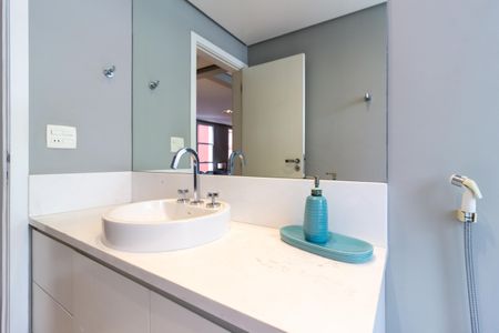 Apartamento para alugar com 175m², 2 quartos e 1 vaga Apartamento para alugar com 175m², 2 quartos e 1 vagaBanheiro