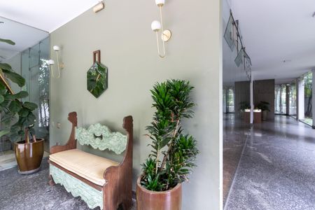 Apartamento para alugar com 175m², 2 quartos e 1 vaga Apartamento para alugar com 175m², 2 quartos e 1 vagaÁrea Comum - Hall Social