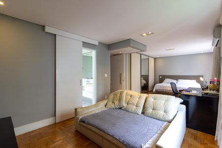 Apartamento para alugar com 175m², 2 quartos e 1 vaga Apartamento para alugar com 175m², 2 quartos e 1 vagaSuíte