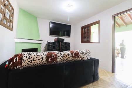 Casa à venda com 107m², 2 quartos e 1 vagaSala