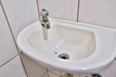 Casa à venda com 270m², 2 quartos e 3 vagas Casa à venda com 270m², 2 quartos e 3 vagasBanheiro Quarto 4