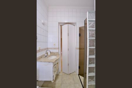 Casa à venda com 270m², 2 quartos e 3 vagas Casa à venda com 270m², 2 quartos e 3 vagasBanheiro