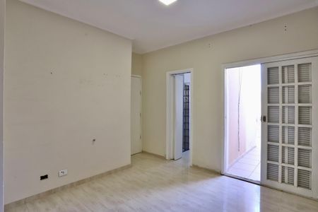Casa à venda com 270m², 2 quartos e 3 vagas Casa à venda com 270m², 2 quartos e 3 vagasQuarto 3
