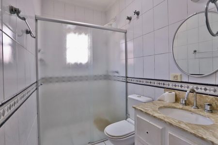 Casa à venda com 270m², 2 quartos e 3 vagas Casa à venda com 270m², 2 quartos e 3 vagasBanheiro do Quarto 3