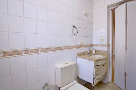 Casa à venda com 270m², 2 quartos e 3 vagas Casa à venda com 270m², 2 quartos e 3 vagasBanheiro