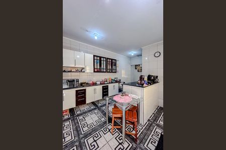 Casa à venda com 234m², 6 quartos e 4 vagasCozinha