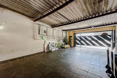 Casa à venda com 234m², 6 quartos e 4 vagasGaragem