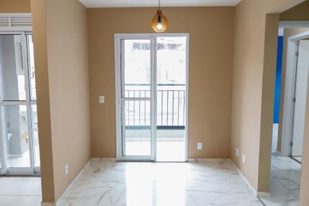 Sala de apartamento para alugar com 2 quartos, 55m² em São Pedro, Osasco