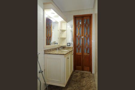 Apartamento à venda com 110m², 3 quartos e 2 vagasBanheiro Social