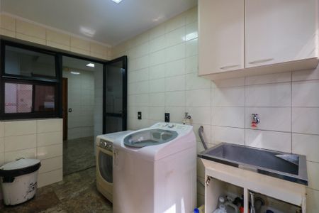 Apartamento à venda com 110m², 3 quartos e 2 vagasÁrea de Serviço
