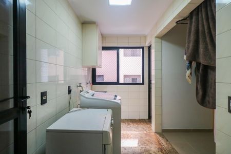 Apartamento à venda com 110m², 3 quartos e 2 vagasÁrea de Serviço
