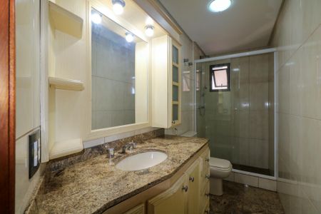 Apartamento à venda com 110m², 3 quartos e 2 vagasBanheiro da Suíte