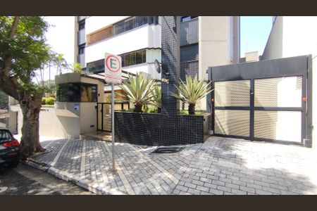 Apartamento à venda com 110m², 3 quartos e 2 vagasFachada