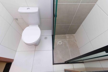 Apartamento para alugar com 50m², 2 quartos e sem vaga Apartamento para alugar com 50m², 2 quartos e sem vagaBanheiro