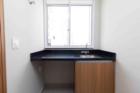 Apartamento para alugar com 50m², 2 quartos e sem vaga Apartamento para alugar com 50m², 2 quartos e sem vagaCozinha e Área de Serviço