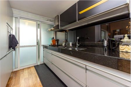 Apartamento à venda com 128m², 1 quarto e 2 vagasFoto 01