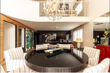 Apartamento à venda com 128m², 1 quarto e 2 vagasFoto 01