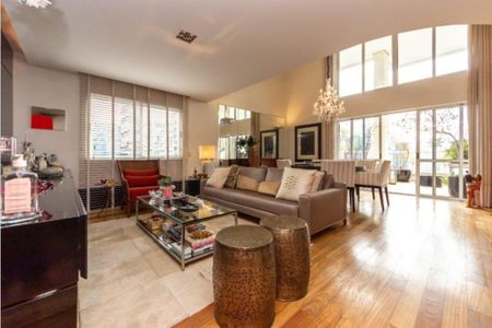 Apartamento à venda com 128m², 1 quarto e 2 vagasFoto 01