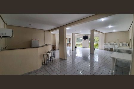 Apartamento à venda com 60m², 2 quartos e 1 vagaÁrea comum - Salão de festas