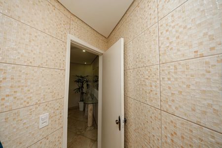 Casa para alugar com 141m², 4 quartos e 2 vagasLavabo