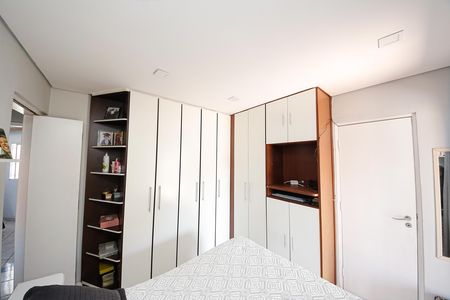 Casa para alugar com 141m², 4 quartos e 2 vagasSuíte