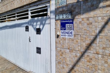 Casa para alugar com 141m², 4 quartos e 2 vagasFachada