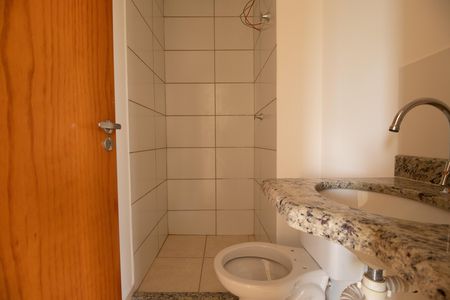 Apartamento para alugar com 57m², 2 quartos e 1 vaga Apartamento para alugar com 57m², 2 quartos e 1 vagaBanheiro