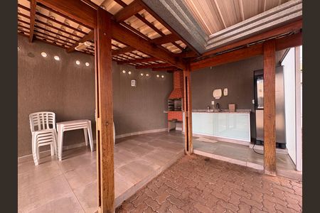 Apartamento para alugar com 57m², 2 quartos e 1 vaga Apartamento para alugar com 57m², 2 quartos e 1 vagaÁrea comum - Churrasqueira