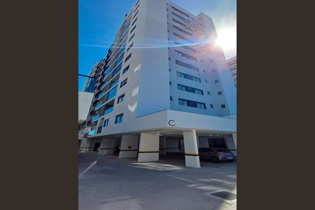 Apartamento para alugar com 90m², 2 quartos e 1 vagaFachada