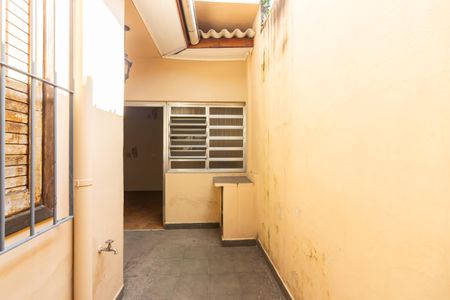 Casa à venda com 184m², 3 quartos e 2 vagas Casa à venda com 184m², 3 quartos e 2 vagasÁrea de Serviço