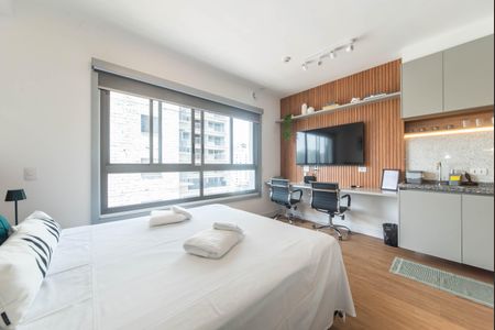 Studio à venda com 28m², 1 quarto e sem vaga Studio à venda com 28m², 1 quarto e sem vagaStudio