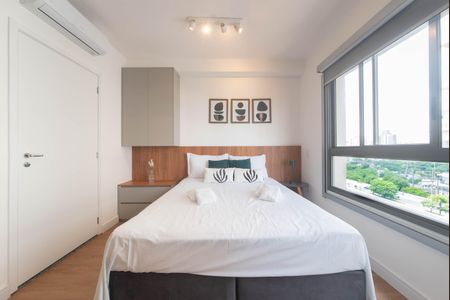 Studio à venda com 28m², 1 quarto e sem vaga Studio à venda com 28m², 1 quarto e sem vagaStudio