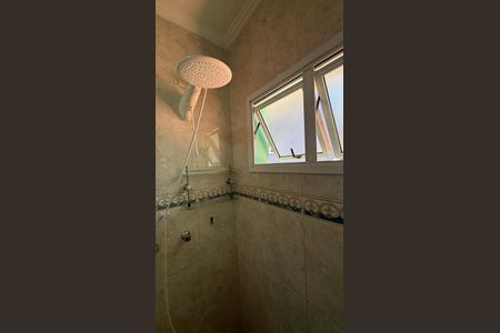 Casa à venda com 240m², 4 quartos e 2 vagasBanheiro da Suíte 1