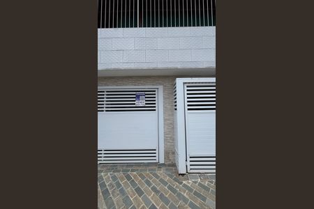 Casa à venda com 240m², 4 quartos e 2 vagasFachada