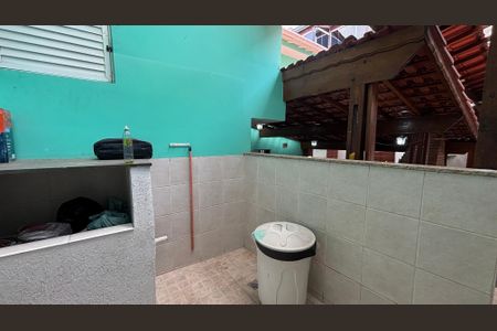 Casa à venda com 240m², 4 quartos e 2 vagasQuintal