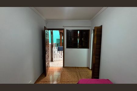 Casa à venda com 240m², 4 quartos e 2 vagasSuite 4