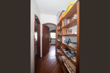 Apartamento à venda com 210m², 3 quartos e 2 vagasCorredor