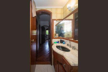 Apartamento à venda com 210m², 3 quartos e 2 vagasBanheiro