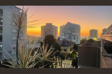 Apartamento à venda com 210m², 3 quartos e 2 vagasVista