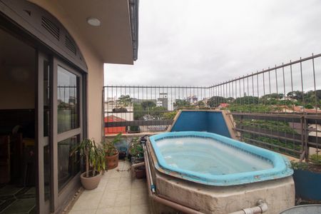 Apartamento à venda com 210m², 3 quartos e 2 vagasÁrea comum - Piscina