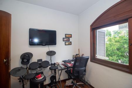 Apartamento à venda com 210m², 3 quartos e 2 vagasQuarto 3