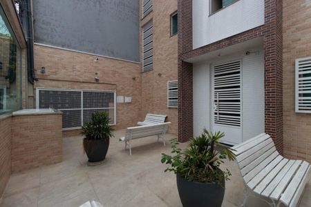 Apartamento para alugar com 40m², 1 quarto e sem vaga Apartamento para alugar com 40m², 1 quarto e sem vagaEntrada