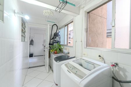 Apartamento à venda com 165m², 3 quartos e 1 vagaÁrea de Serviço