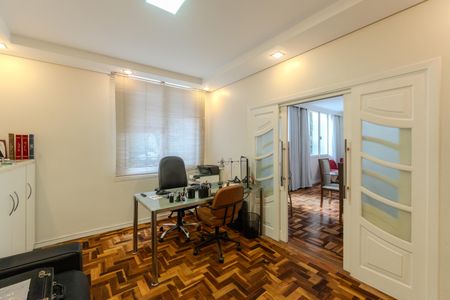 Apartamento à venda com 165m², 3 quartos e 1 vagaEscritório