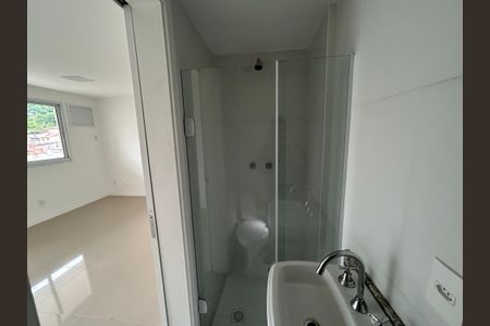 Apartamento para alugar com 64m², 2 quartos e 1 vagaBanheiro Social