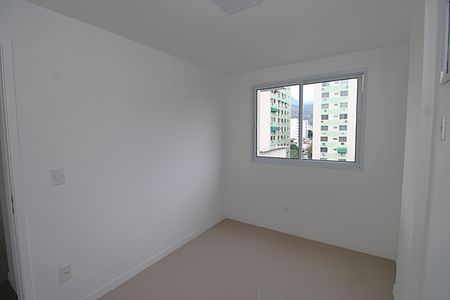 Apartamento para alugar com 64m², 2 quartos e 1 vagaQuarto