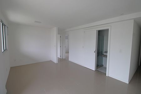 Apartamento para alugar com 64m², 2 quartos e 1 vagaSala